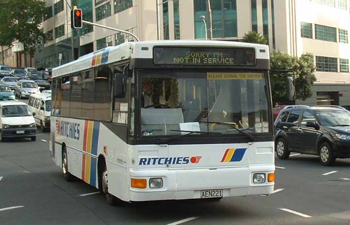 Ritchies Dennis Dart Duple Metsec 600